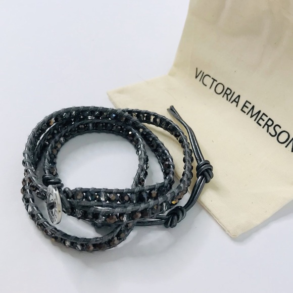 VICTORIA EMERSON Gray AB Crystal Leather Wrap Bracelet 3 Wrap - Picture 3 of 6